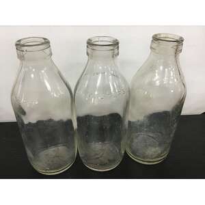 VINTAGE Masters WA 1 Pint Embossed Milk Bottles x 3