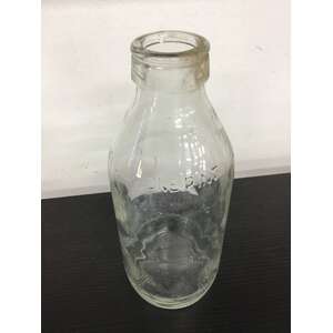 VINTAGE Masters WA 1 Pint Embossed Milk Bottle