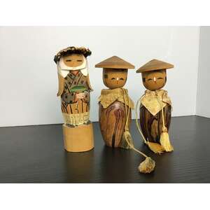 VINTAGE Wooden Kokeshi Dolls x 3