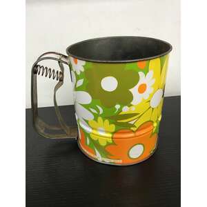 VINTAGE Propert Floral Flour Sifter 