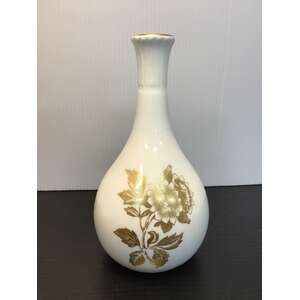 Wedgwood Gold Tonquin Small Bud Vase | 13.2 cm Tall