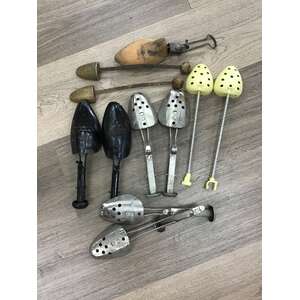 VINTAGE Shoe Stretchers | 5 Pairs 