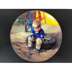 The Thinker | Border Fine Arts Display Plate | Moments of Wonder Series